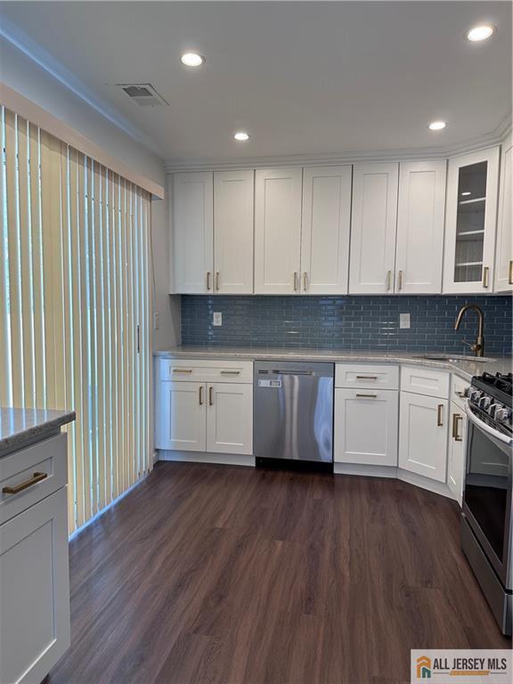 Foto del edificio - 12 Covington Ct