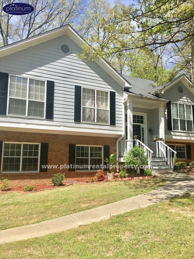 Building Photo - 4100 Gables Pl