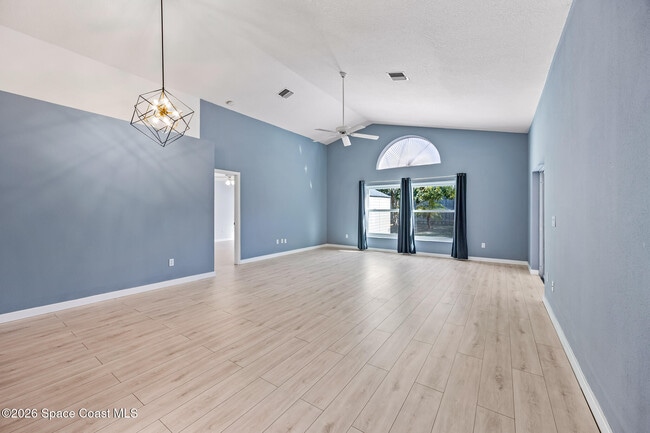 Foto del edificio - 1915 Worchester Way