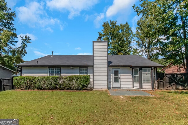 Foto del edificio - 1331 Misty Ridge Ct