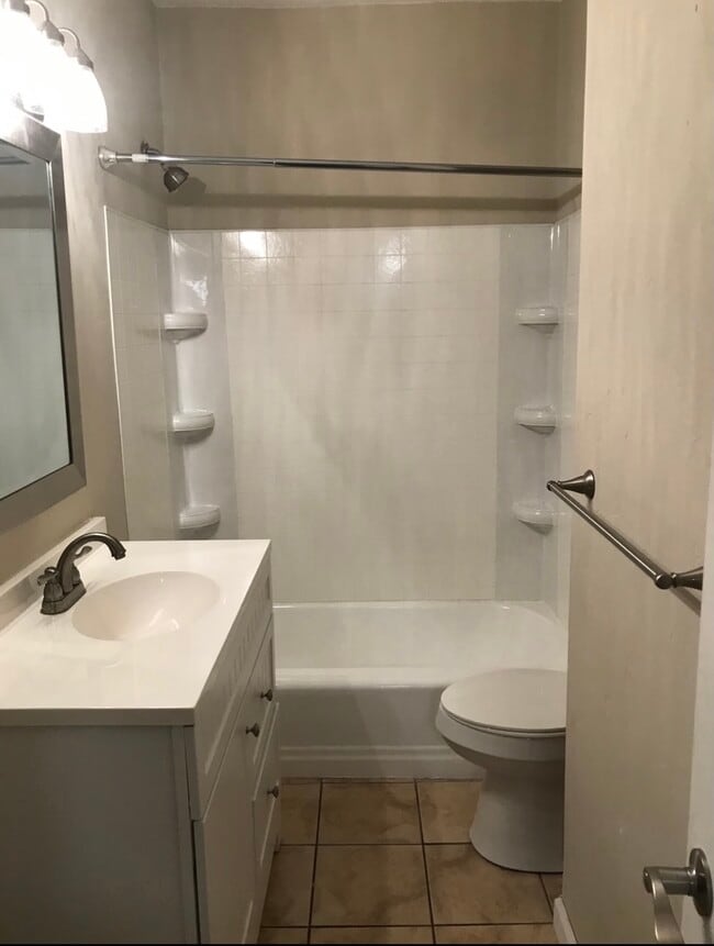 Building Photo - 2530 Larkins Way
