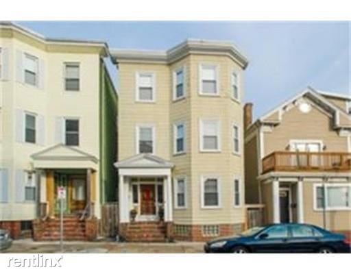 Building Photo - 444 E 8th St