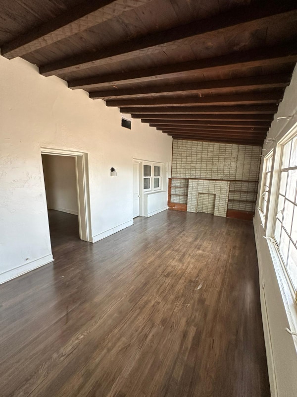 Building Photo - 3317 E San Antonio Ave