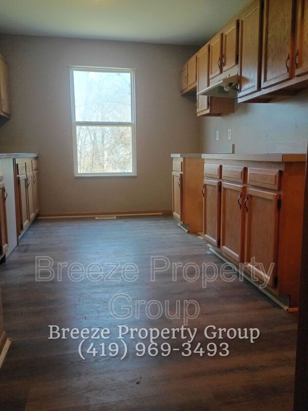 Building Photo - 326 Wirt St