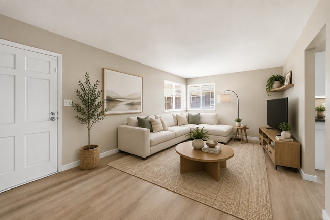 Building Photo - $2,240.95 with $300 Off the First Month's Rent, 5 Beds - 2 Bath, Triplex in Littleton with Shared...