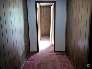 Building Photo - 825 ENE Loop 323