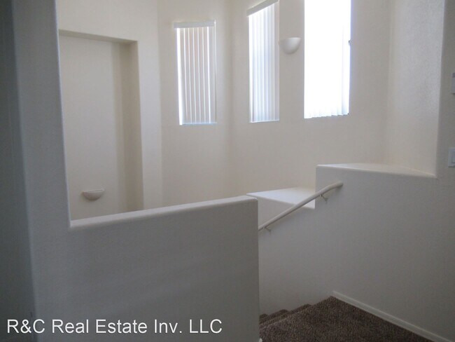 Foto del edificio - 2 br, 2 bath House - 295 N. Rural Rd. # 273