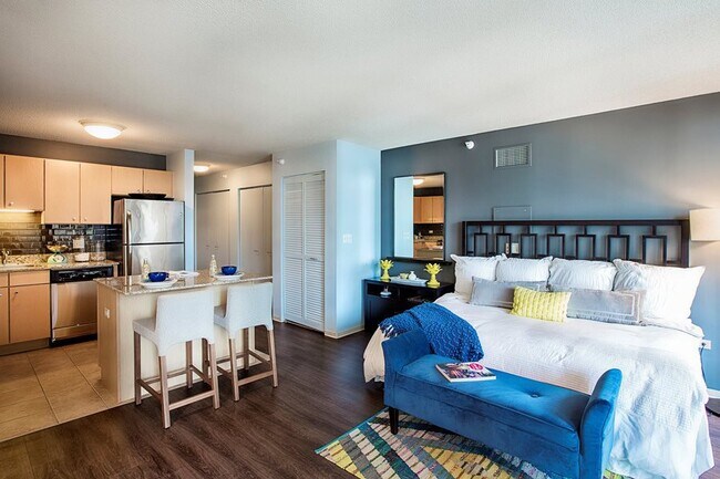 Foto del edificio - 222 N Columbus Dr