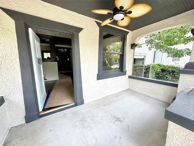 Building Photo - 407 Cordell St
