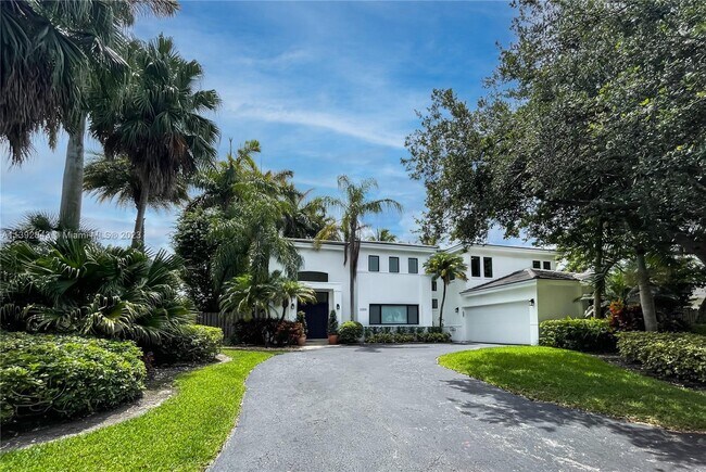 Building Photo - 14950 SW 76th Ct
