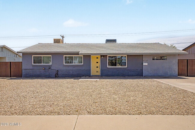 Foto del edificio - 6713 E Latham St