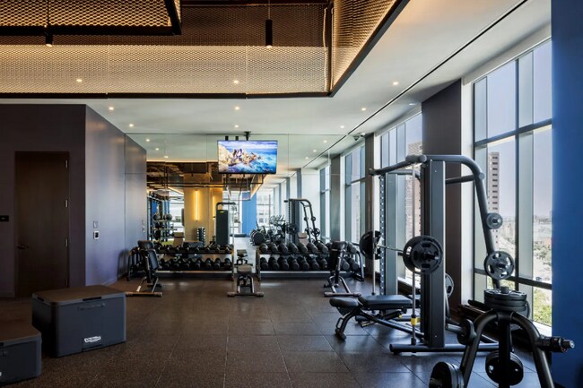 Building Photo - 26 Christopher Columbus Dr