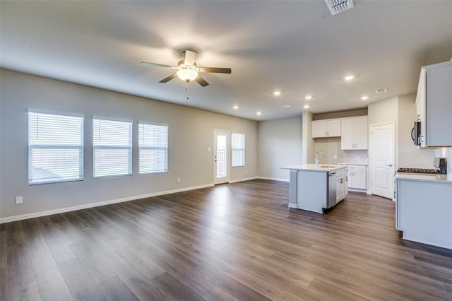 Building Photo - 204 Travine Dr