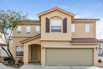 Building Photo - 5714 Old Colony Dr