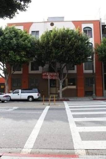 Building Photo - 1355 S Hope St