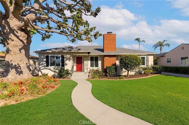 Foto del edificio - 1505 N Rosewood Ave