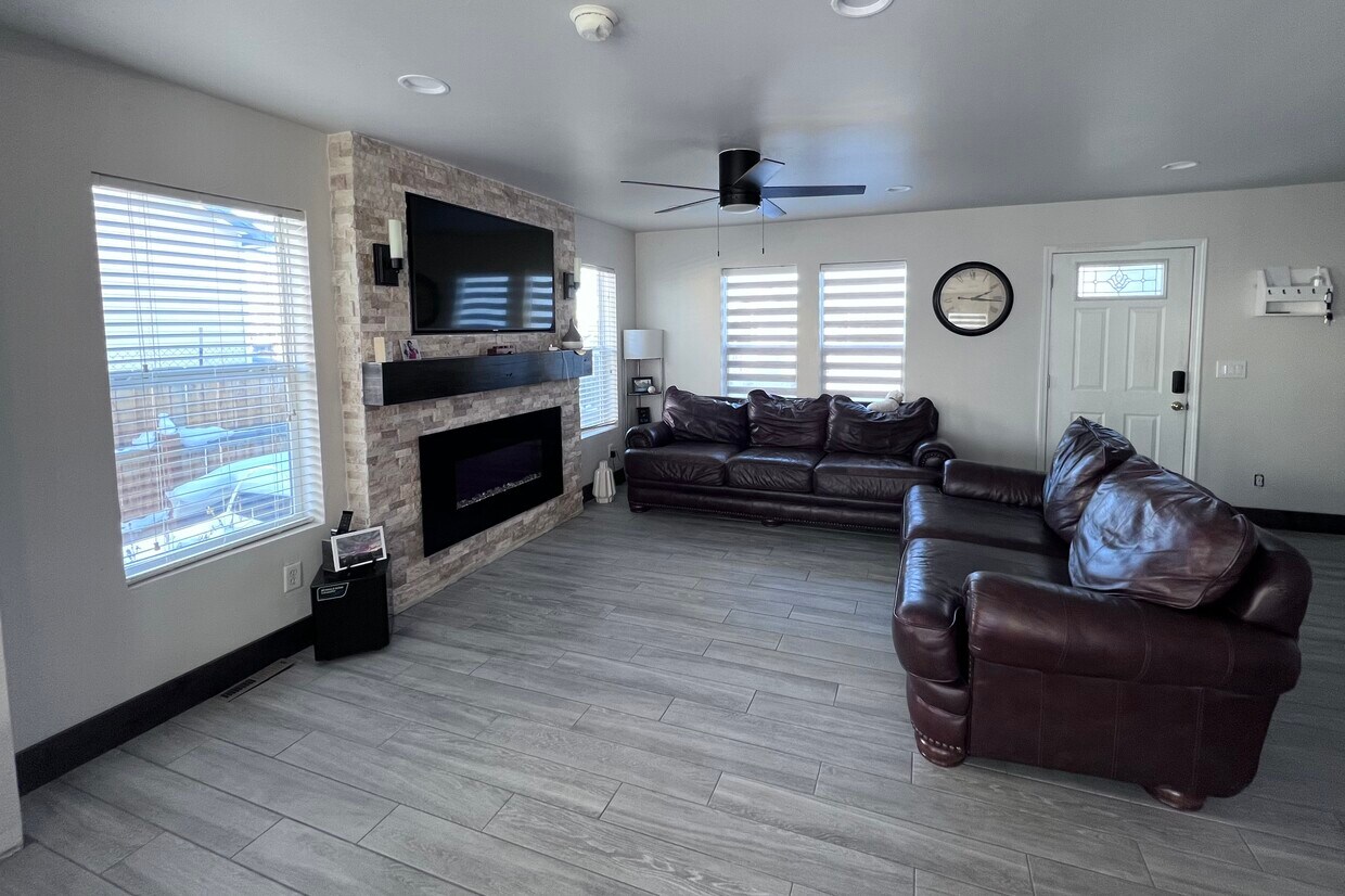 Foto principal - 503 N 11th St