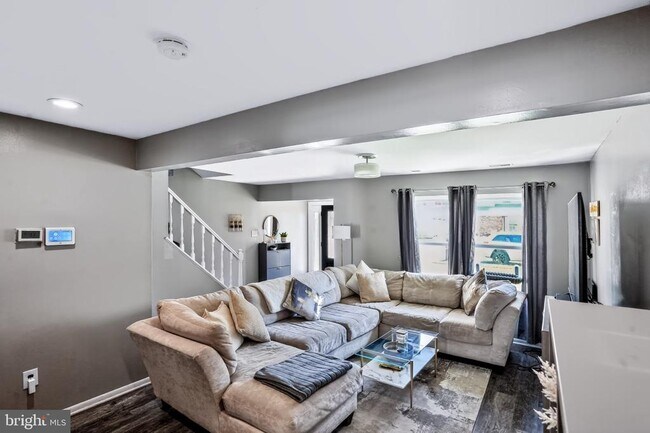 Foto del edificio - 120 Calderwood Ln