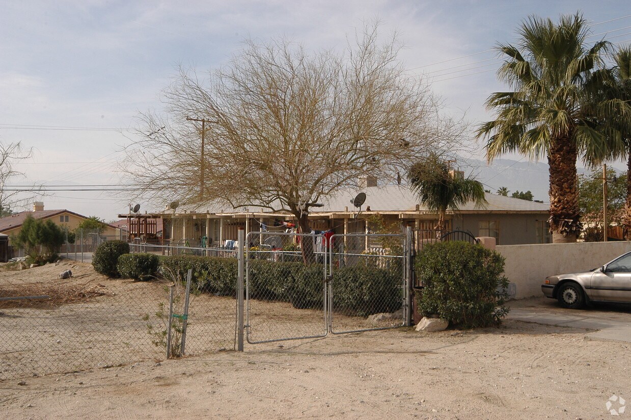 Foto principal - 66435 Buena Vista Ave