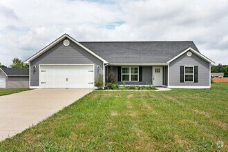 Building Photo - 196 Clearfield Dr