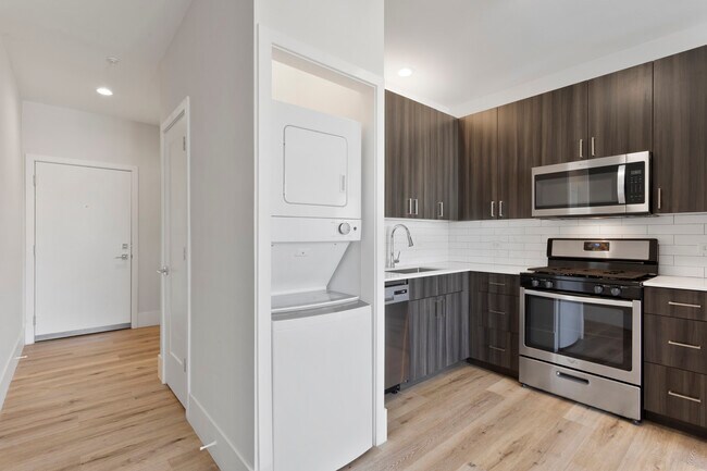 Foto del edificio - 1531 W Howard St