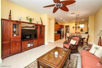 Building Photo - 9224 Campanile Cir