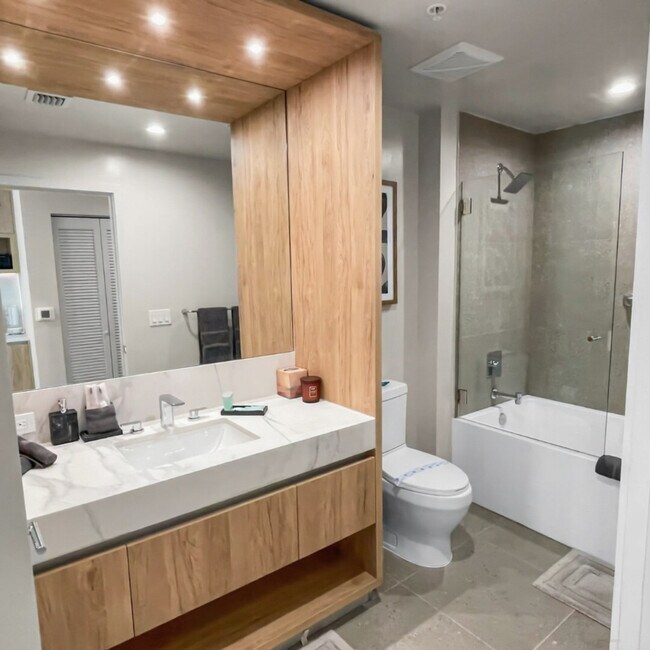 Foto del edificio - 11 NE 6th St