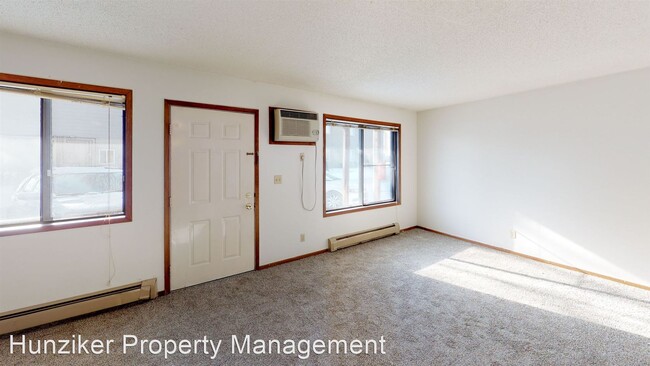 Building Photo - 215 S Sherman Ave