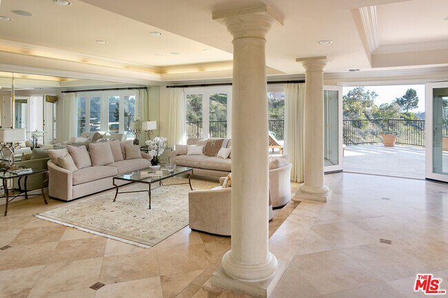 Foto del edificio - 1922 Bel Air Rd