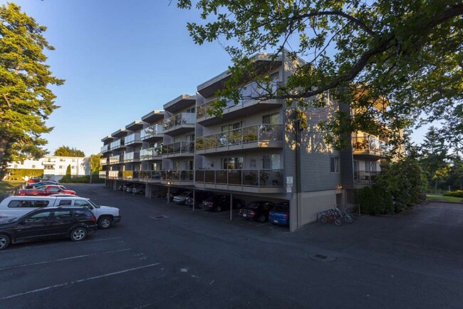 Photo du bâtiment - Gorge Towers