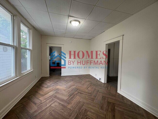 Foto del edificio - Two Bedroom House | Move-in Ready