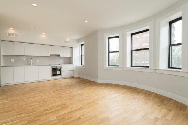 Foto del edificio - 129 Highland Ave
