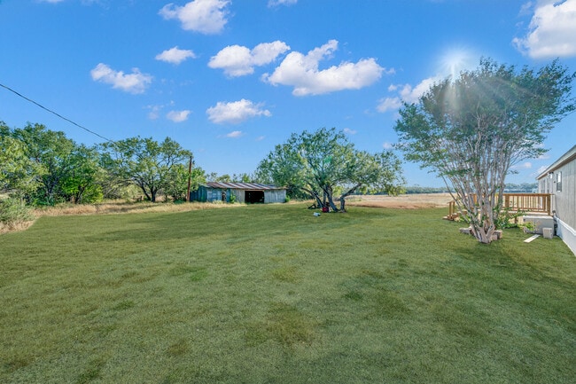 Building Photo - 15045 St Hedwig Rd
