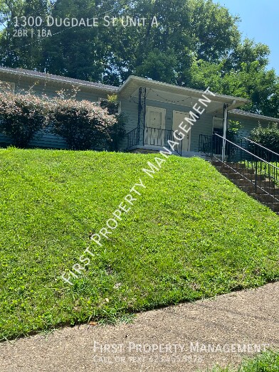 Foto principal - 1300 Dugdale St