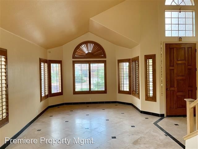 Building Photo - 5 br, 3 bath House - 13672 Quiet Hills Dr