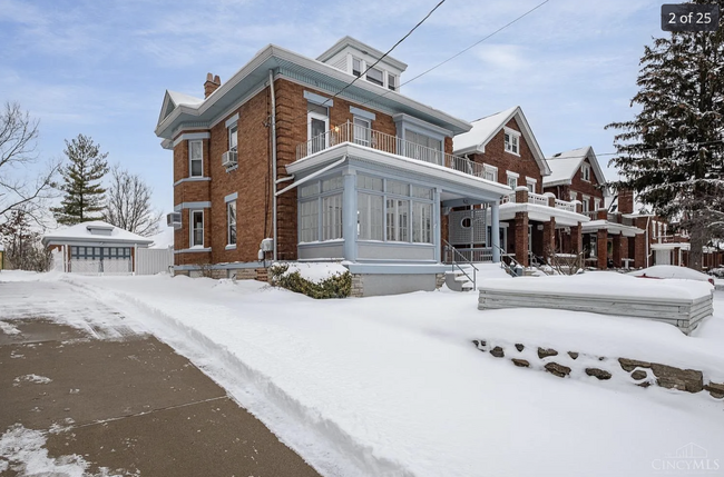 Building Photo - 715 Purcell Ave