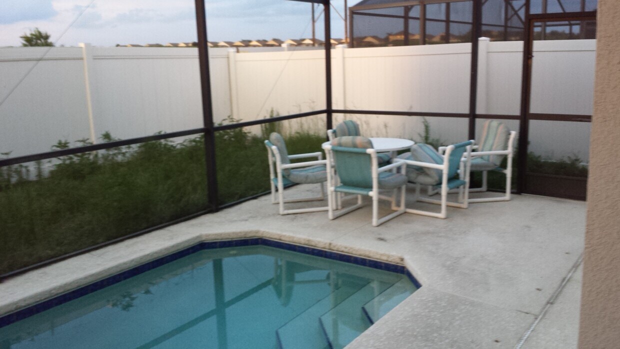 Foto del edificio - 534 Sunset View Dr