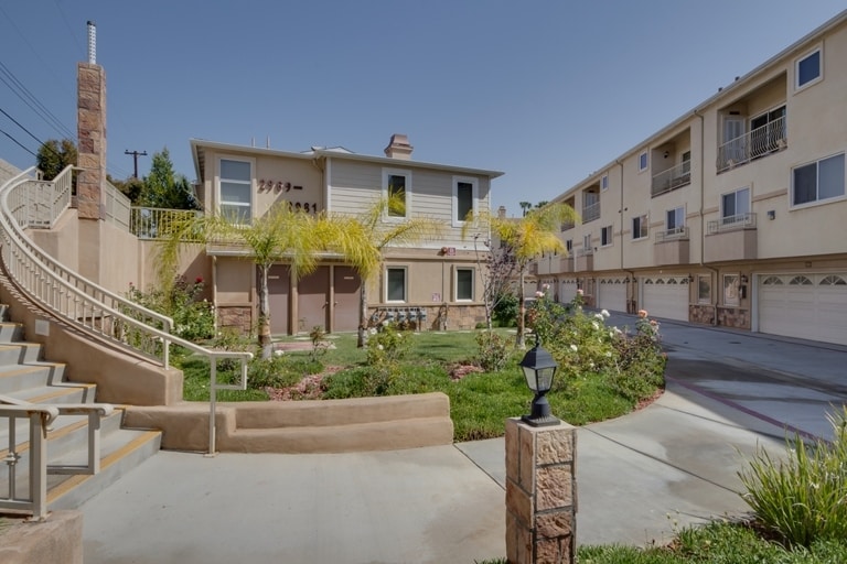 2941 Brea Blvd, Fullerton, CA 92835 Townhomes for Rent Fullerton, CA