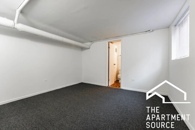 Foto del edificio - 2955 N Halsted St