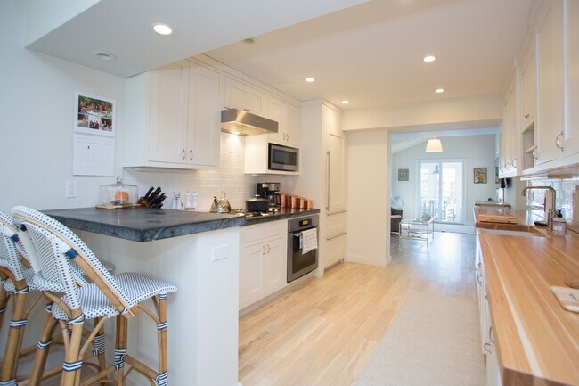 Foto del edificio - 150 Elm St