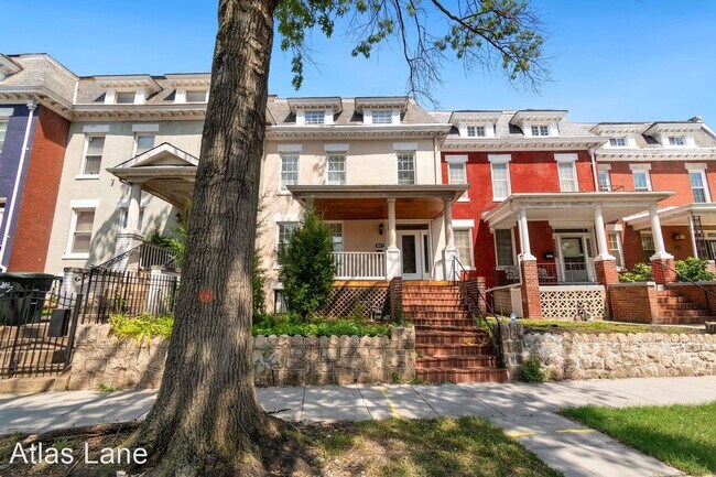 Foto del edificio - 1 br, 1 bath House - 4417 Georgia Ave NW U...