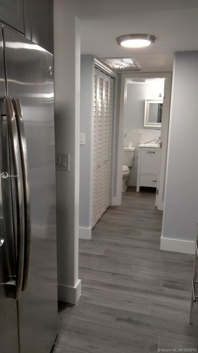 Foto del edificio - OCEAN VIEW TOWERS CONDO