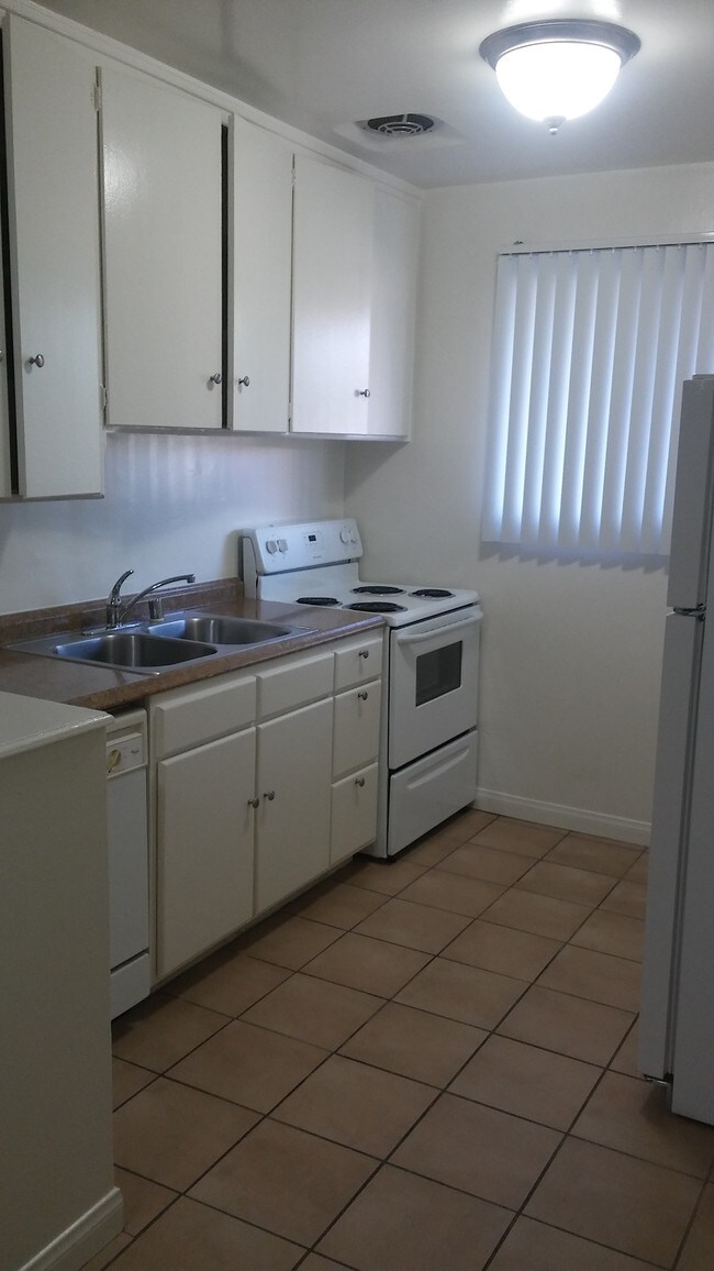 Keswick Court Apartments Apartments Culver City, CA