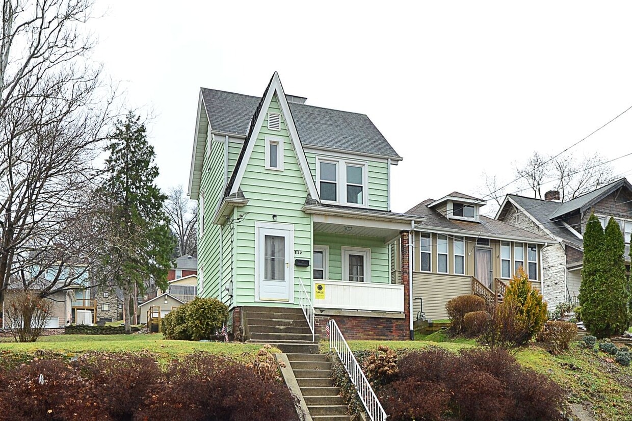 830 Hiland Ave, Coraopolis, PA 15108 House Rental in Coraopolis, PA