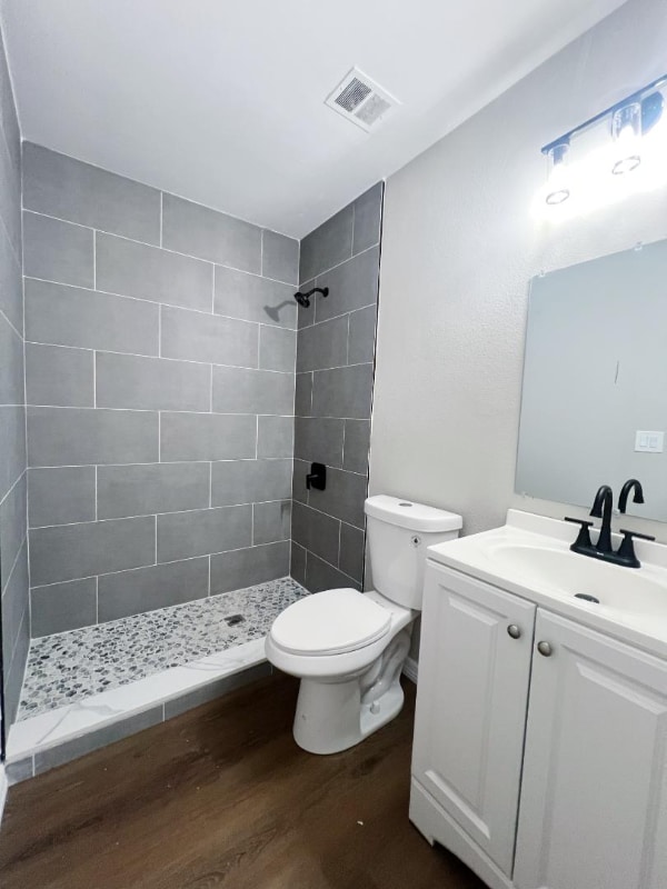 Foto del edificio - 1743 W Chapel Dr