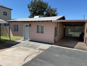 Building Photo - 3014 N 38th St