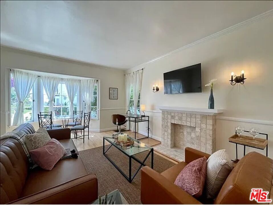 Primary Photo - 429 Ocean Ave