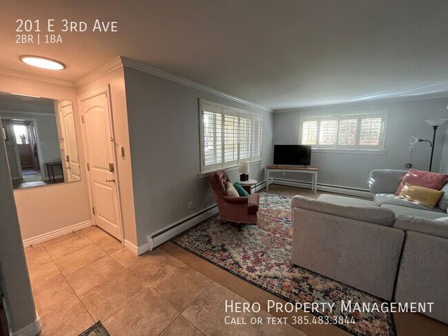 Foto del edificio - 201 E 3rd Ave