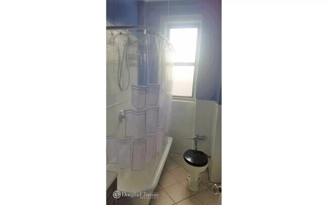 Foto del edificio - 409 Edgecombe Ave