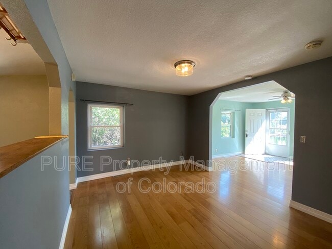 Building Photo - 937 Harlan St